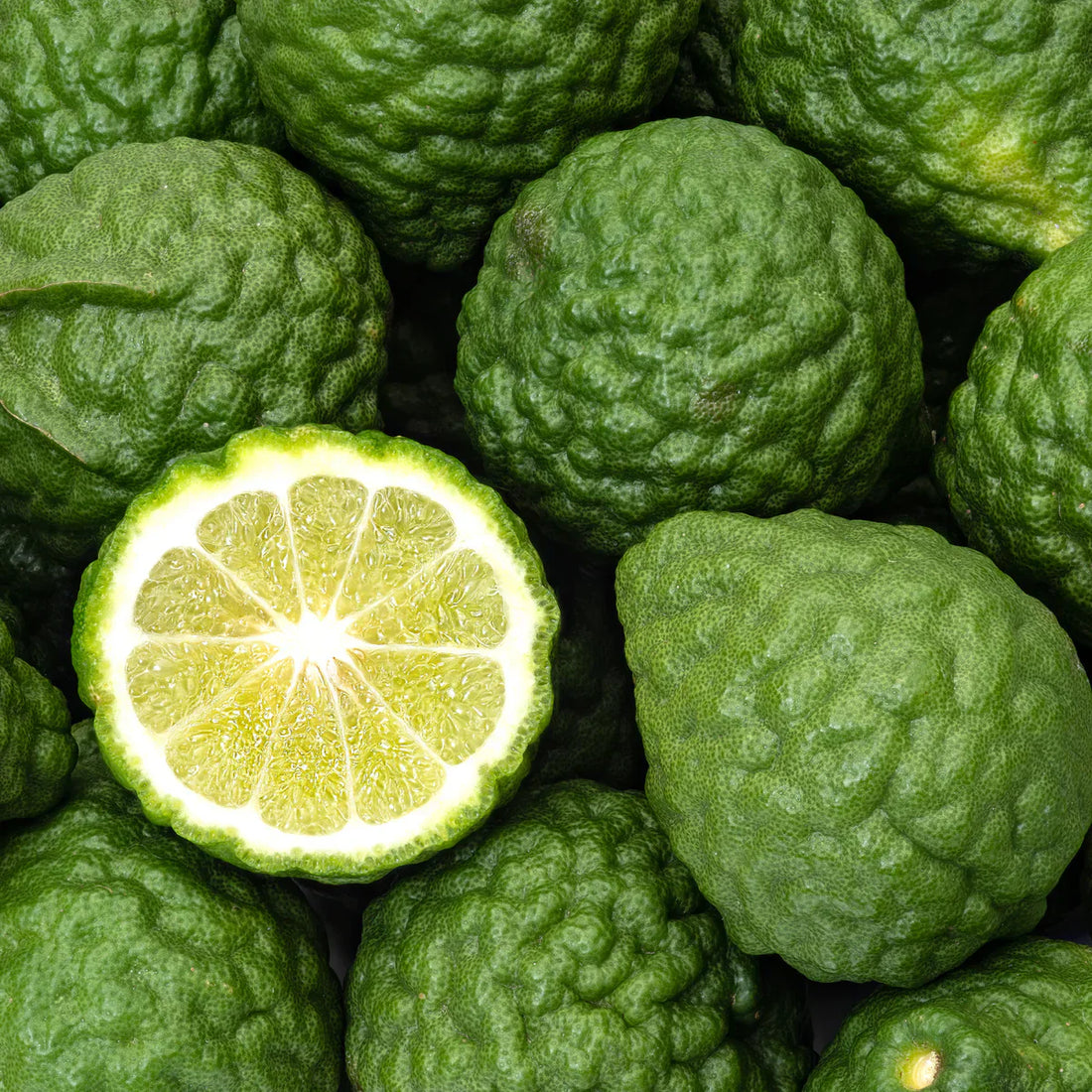 Bergamot Essential Oil: Benefits, Uses & Safety